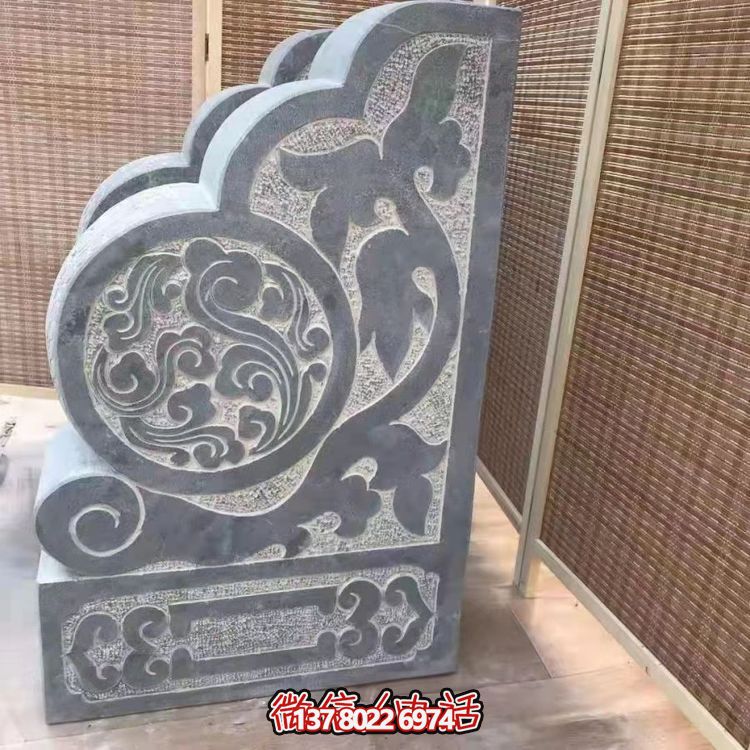 傳統(tǒng)石刻抱鼓，點綴仿古庭院