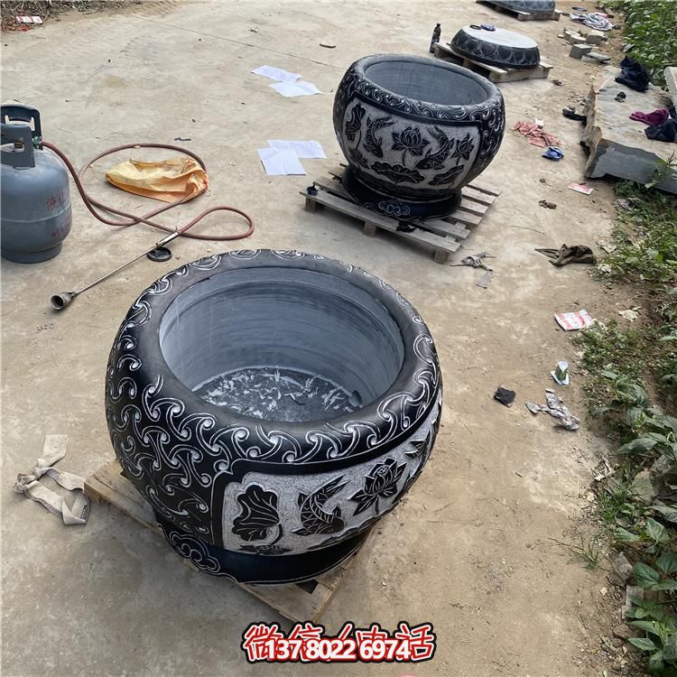 精美大理石養魚水缸，為您的景點增添美感