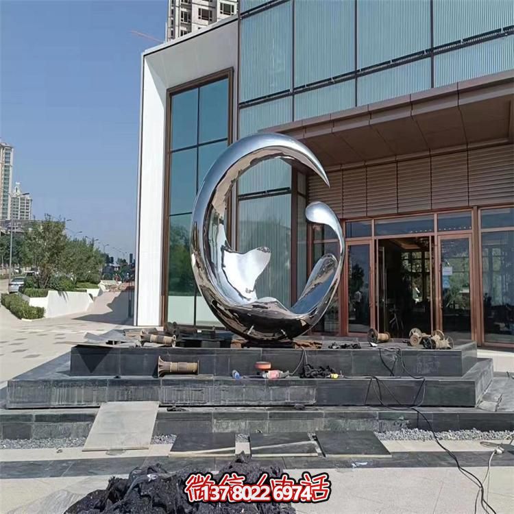 高端不銹鋼創意鏡面圓環雕塑，點綴酒店會所裝飾