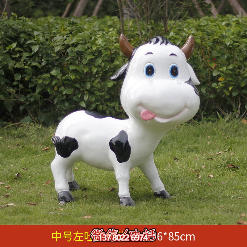 中號(hào)玻璃鋼雕塑牛，為草坪增添綠意