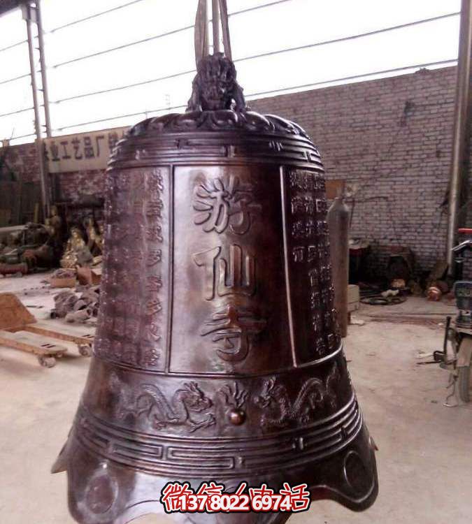 傳統工藝精雕黃銅掛鐘，傳承古老祈福文化