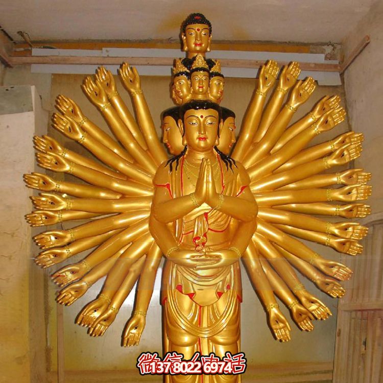 鎏金千手觀音大型雕塑，精美絕倫，醉人心魄