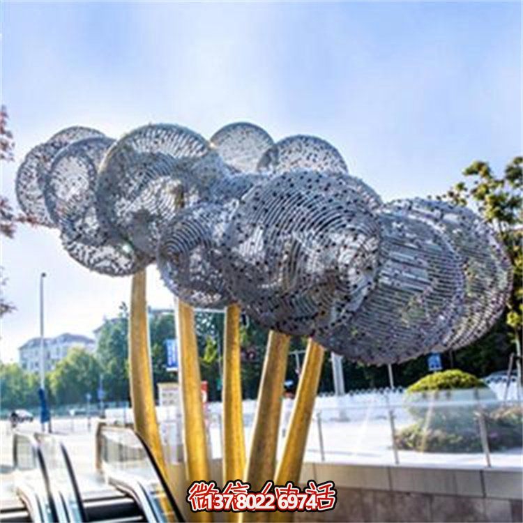 不銹鋼雕塑，點(diǎn)綴城市地標(biāo)，為建筑、園林、廣場(chǎng)、景觀增添獨(dú)特魅力