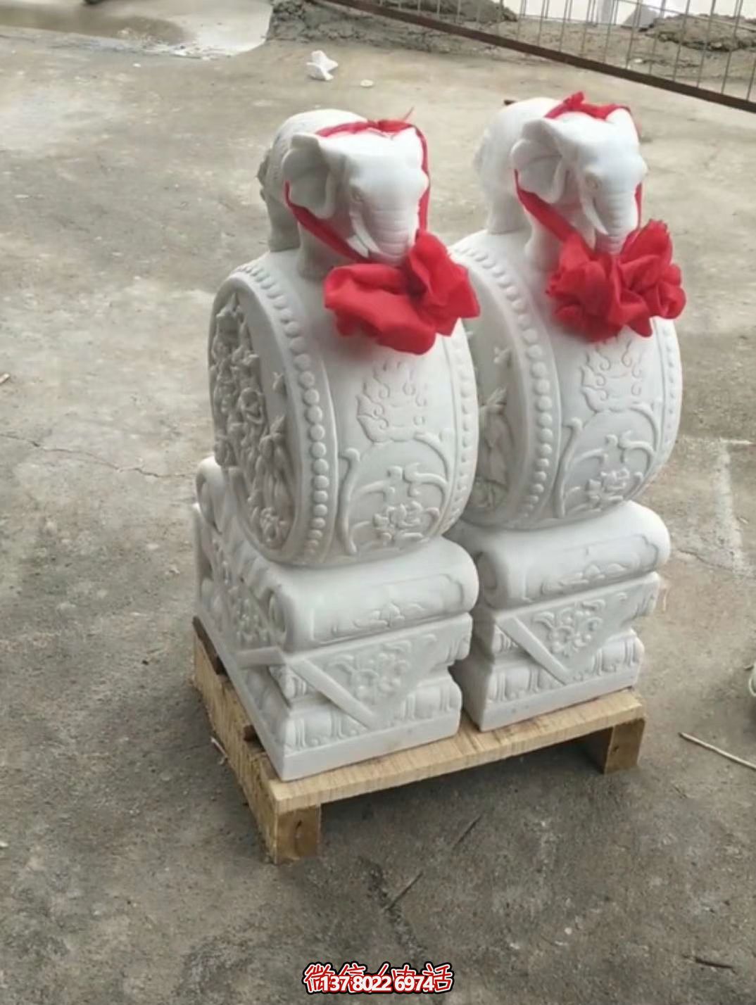 漢白玉吉祥小象雕塑，石門口擺放門墩