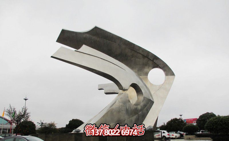 景區(qū)兩只簡約抽象不銹鋼魚雕塑 景區(qū)兩只簡約抽象不銹鋼魚雕塑