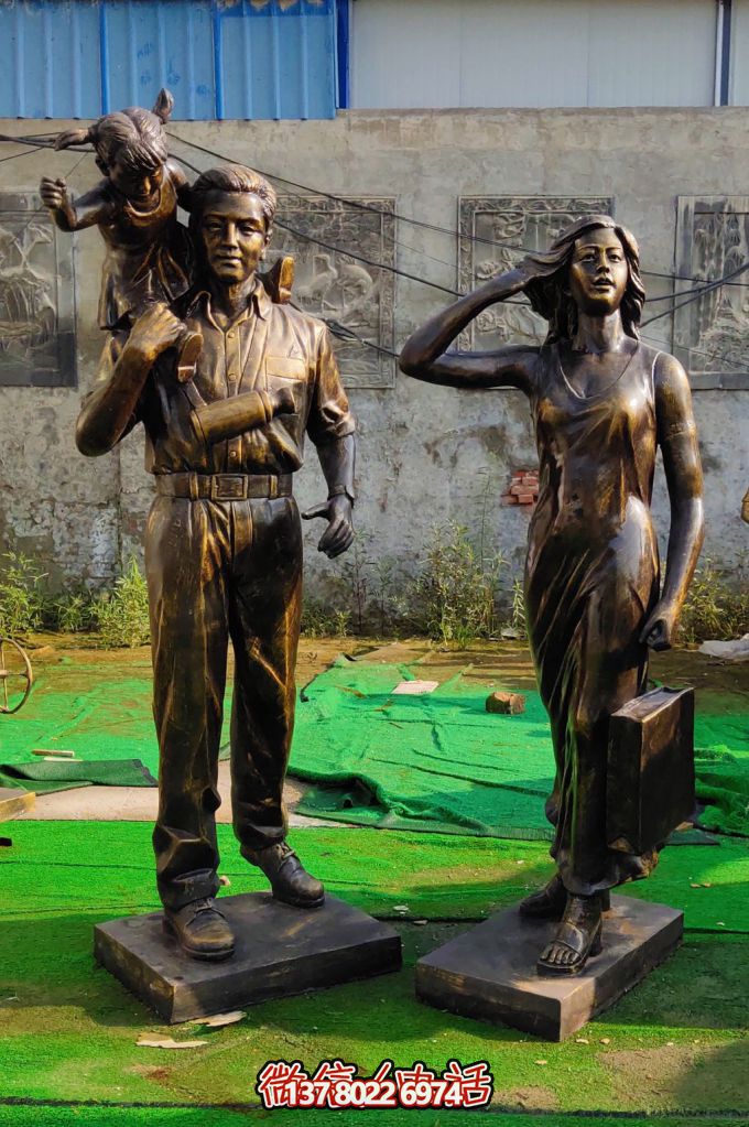 幸福的一家三口---家庭的溫馨，溫暖的回憶