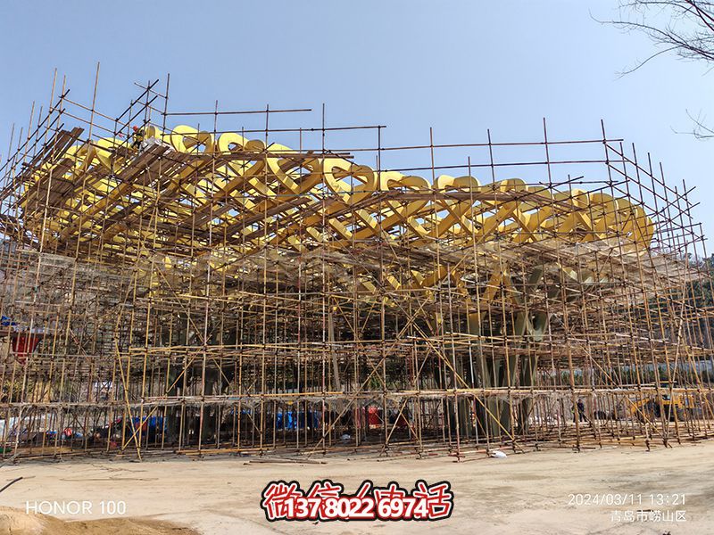 不銹鋼鳥(niǎo)巢安裝施工